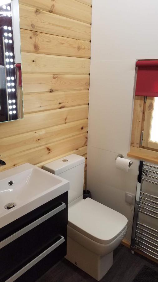 East Pool Cabin Линкольн Экстерьер фото